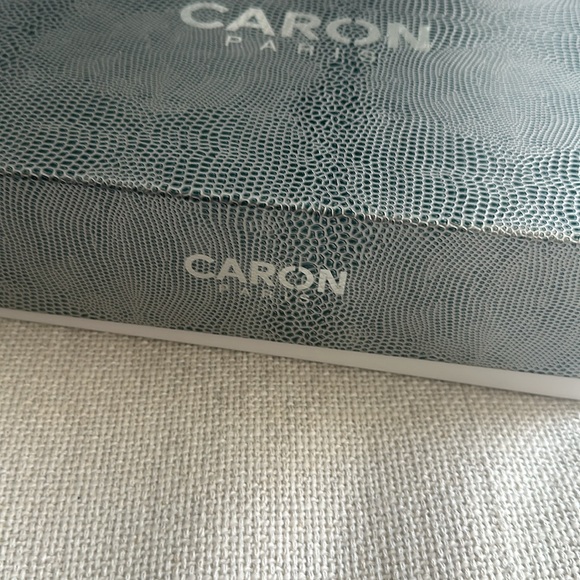 Box only. Very nice sized small to medium box. - Picture 3 of 4